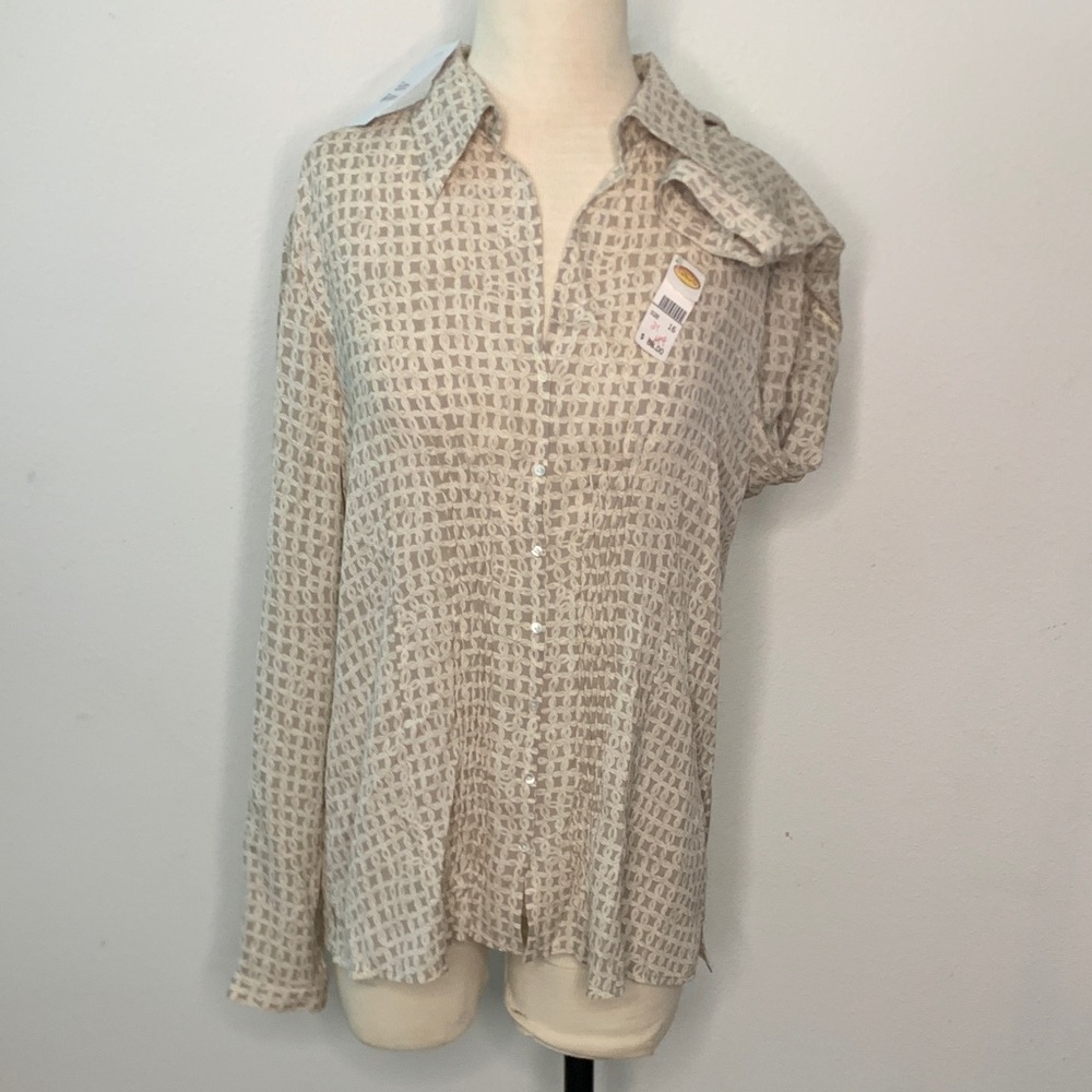 Talbots pure silk Cream Textured Button-Down Shirt size 16